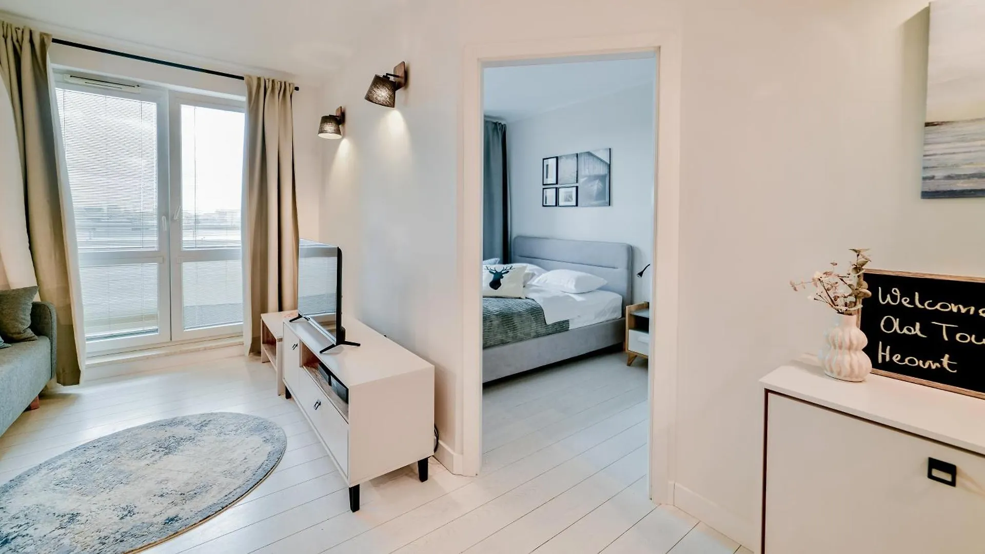 Apartament Old Town Heart XIII - Wola Radziwie 7 Warszawa