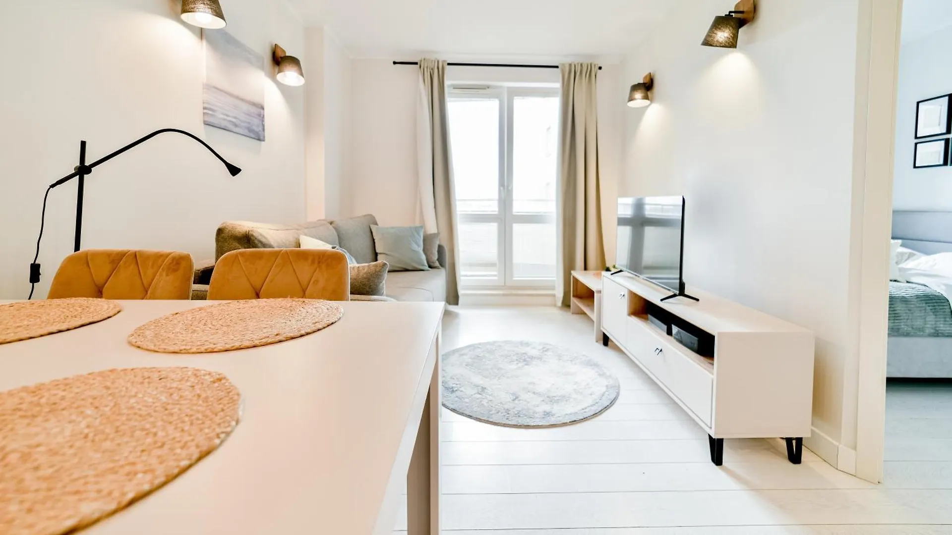 Apartament Old Town Heart XIII - Wola Radziwie 7 Warszawa